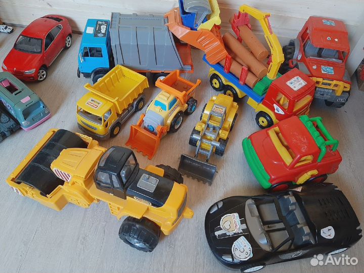 Детские игрушки машины транспорт