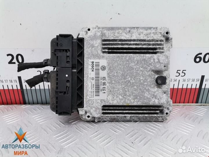 Блок управления двигателем Volkswagen Caddy 3 2005