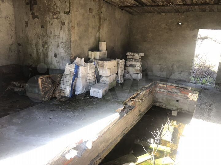 Гараж, > 30 м²