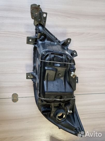 Фара mercedes sprinter 906