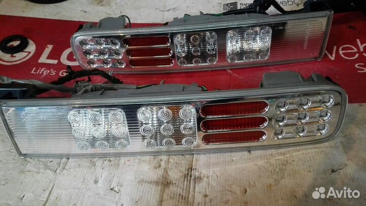 Стоп сигнал ниссан куб Z11