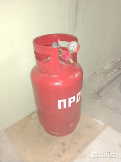 Тепловая газовая пушка с газовым баллоном