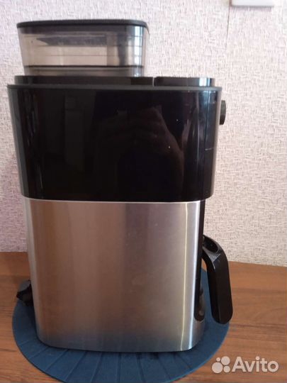 Кофеварка капельная новая philips