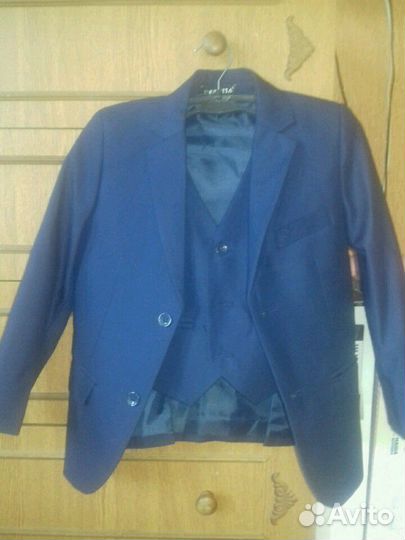 Пиджак и жилетка новый