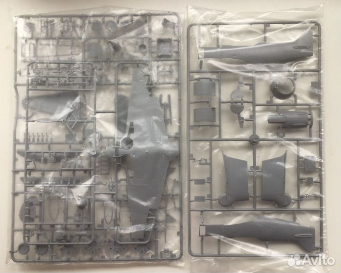 Cборная модель истребителя Ла-5фн, 1/48