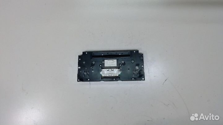 Панель управления магнитолой Mitsubishi Endeavor