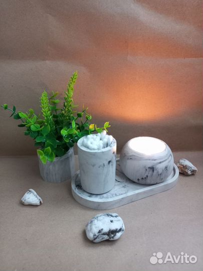 Изделия из гипса