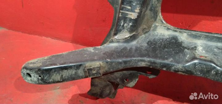 Ситроен ксара пикассо подрамник передний