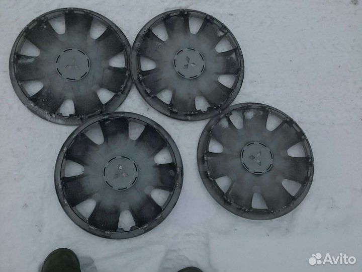 Колпаки R16 для мицубиси Lancer 10 оригинал,компл