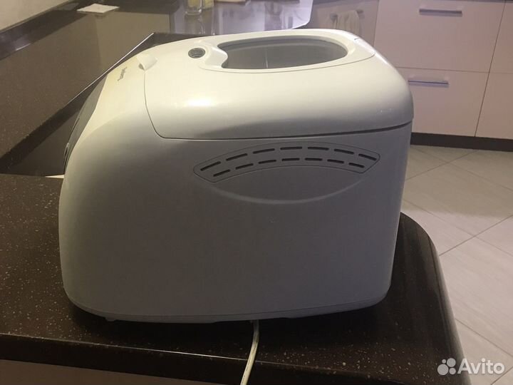 Хлебопечка новая