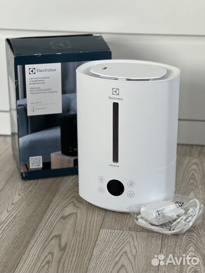Увлажнитель воздуха Electrolux EHU-6015D UltraLine