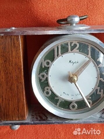 Часы настенные и настольные СССР