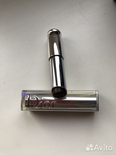 Помада для губ