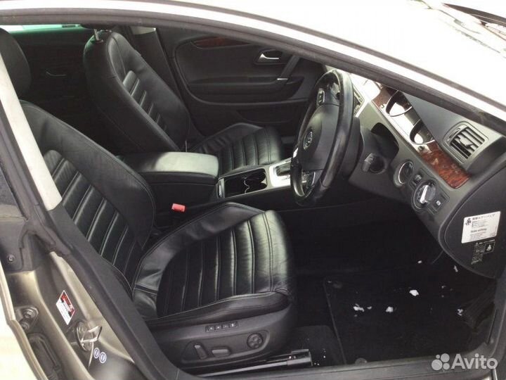 Эмблема передняя Vw Passat CC 3.6 2008