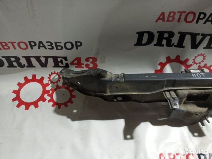 Панель передняя верхняя Nissan Note 11 wagon