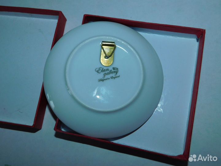 Тарелка декоративная с котенком