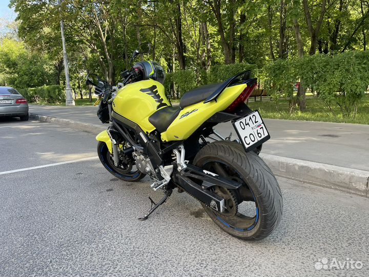 Suzuki SV650