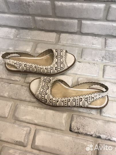 Босоножки/сандалии Vitacci 36 размер нат.кожа