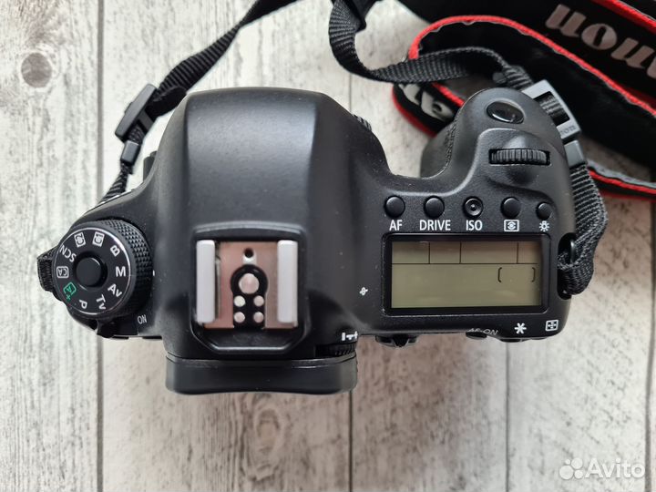Фотоаппарат Canon EOS 6D
