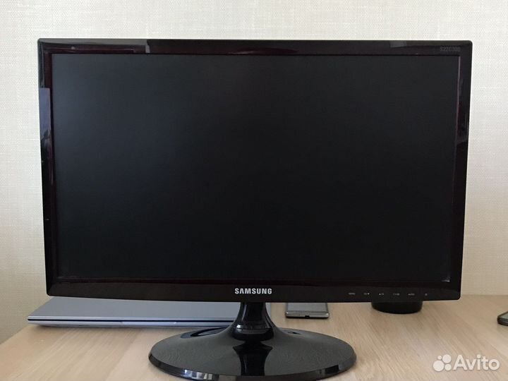 Монитор Samsung 22 s22c300b