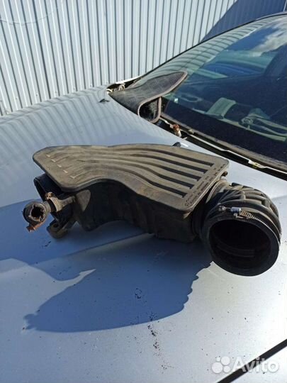 Резонатор воздушного фильтра 2.7