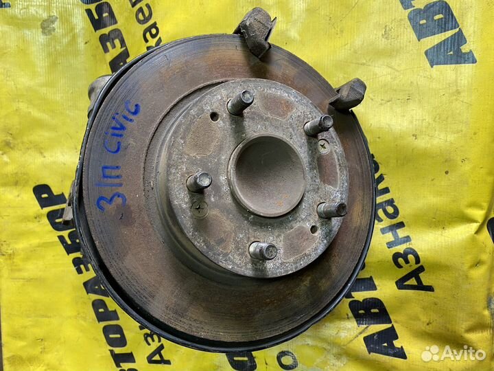 Задняя правая ступица Honda Civic 4D