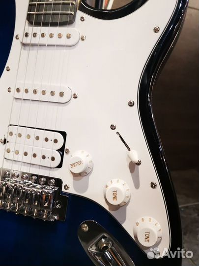 Электрогитара + комбоусилитель (Комплект)