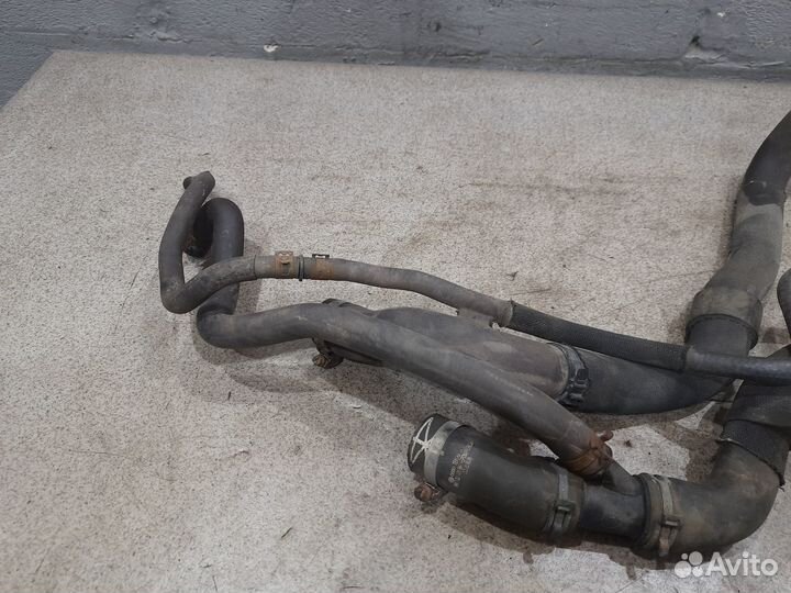 Патрубок печки в сборе для 1.6 CFN VW Polo Sedan V