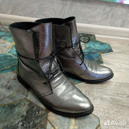 Ботинки женские