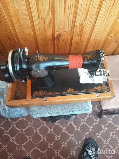 Швейная машина Подольск ручная