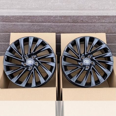 Литые диски Powcan 8×R18 5×114.3