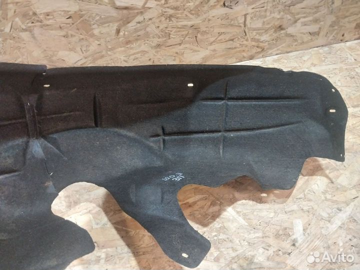 Подкрылок задний Skoda Octavia A5