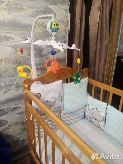 Детская кроватка