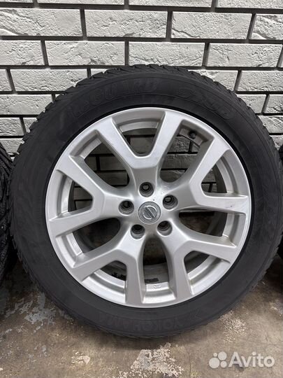 Комплект зимних колес R18 Nissan X-Trail T 31