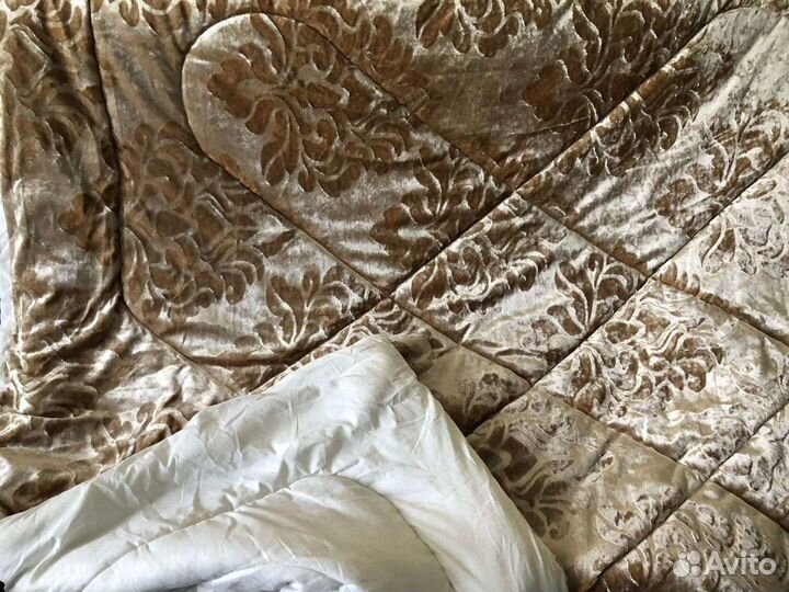 Одеяло с 2 подушками