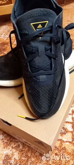 Кроссовки adidas оригинал
