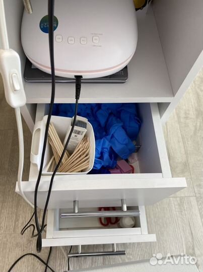 Стол для маникюра