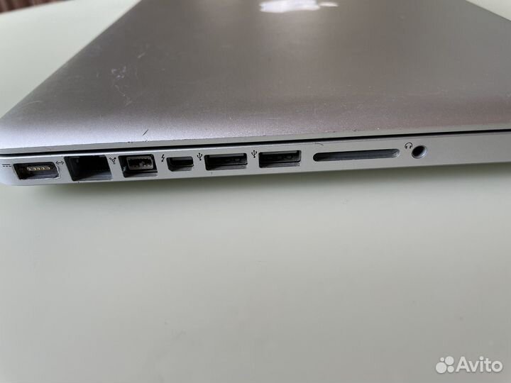 Apple MacBook Pro 13 2012 mid