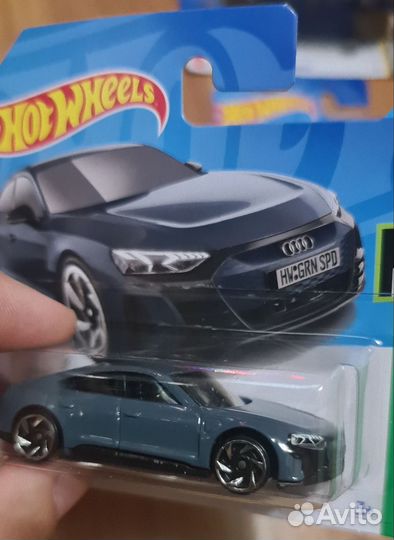Hot wheels запакованные