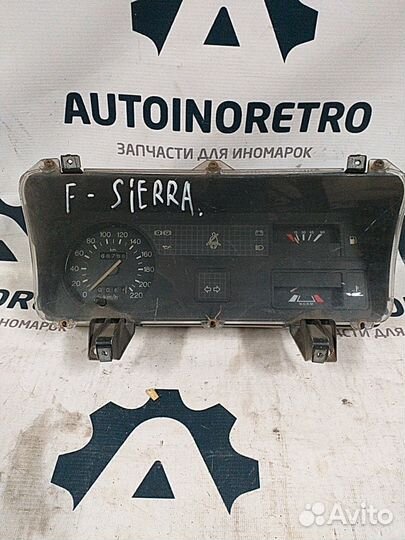 Ford Sierra Панель приборов Бензиновый