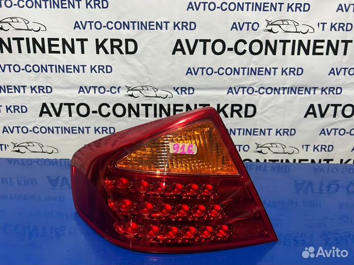 Стоп задний левый Nissan Skyline V35 VQ25DD