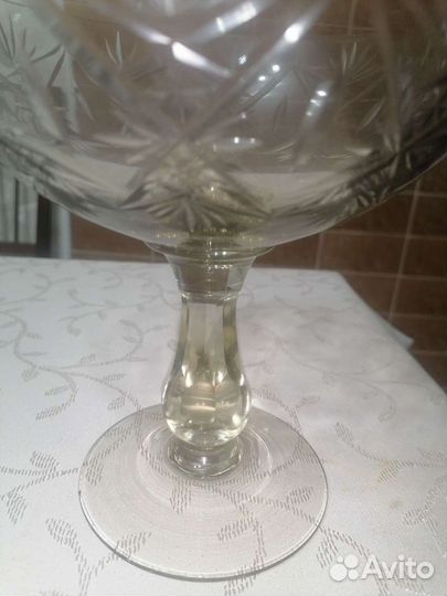 Ваза старинная, фруктовница