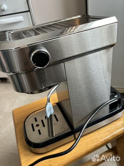 Кофемашина рожковая vitek 1509