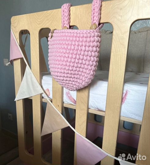Подвесная корзина на кроватку из трикотажной пряжи