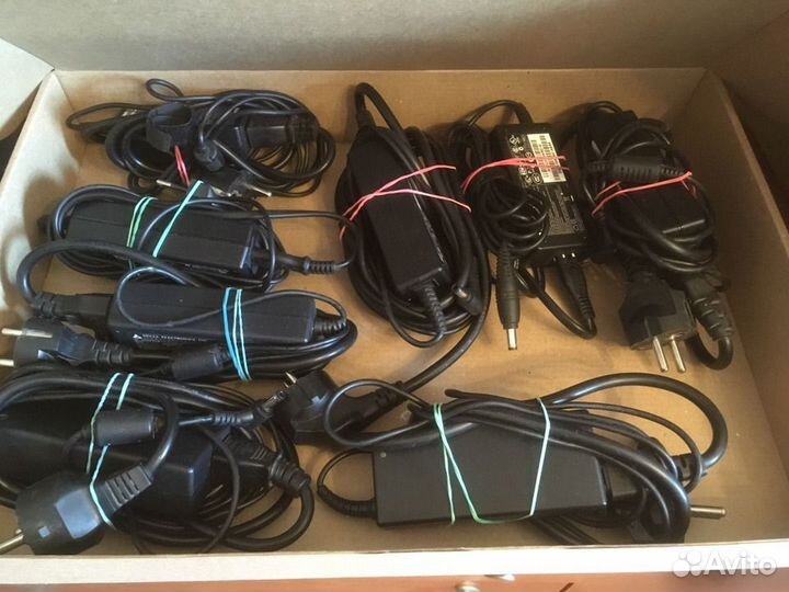 Блоки питания, зарядное устройство для ноутбука
