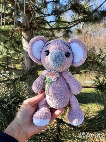 Игрушка вязанная Коала