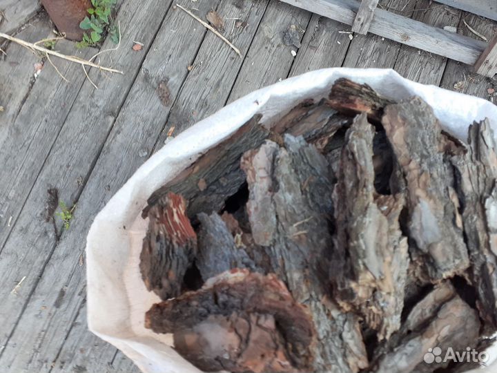 Сосновая кора мульча