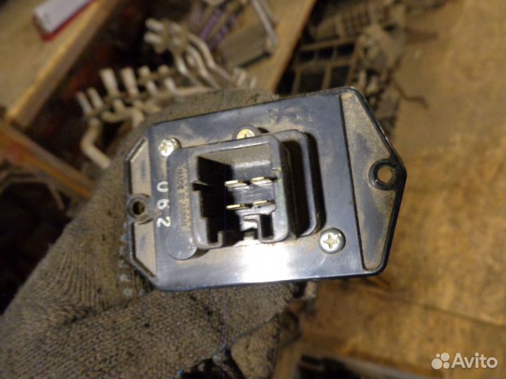 Platz Резистор печки салона б/у