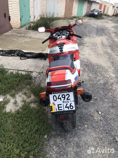 Honda cbr 1000F