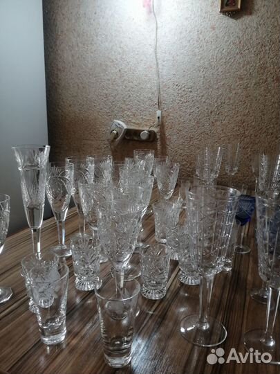 Хрустальные бокалы